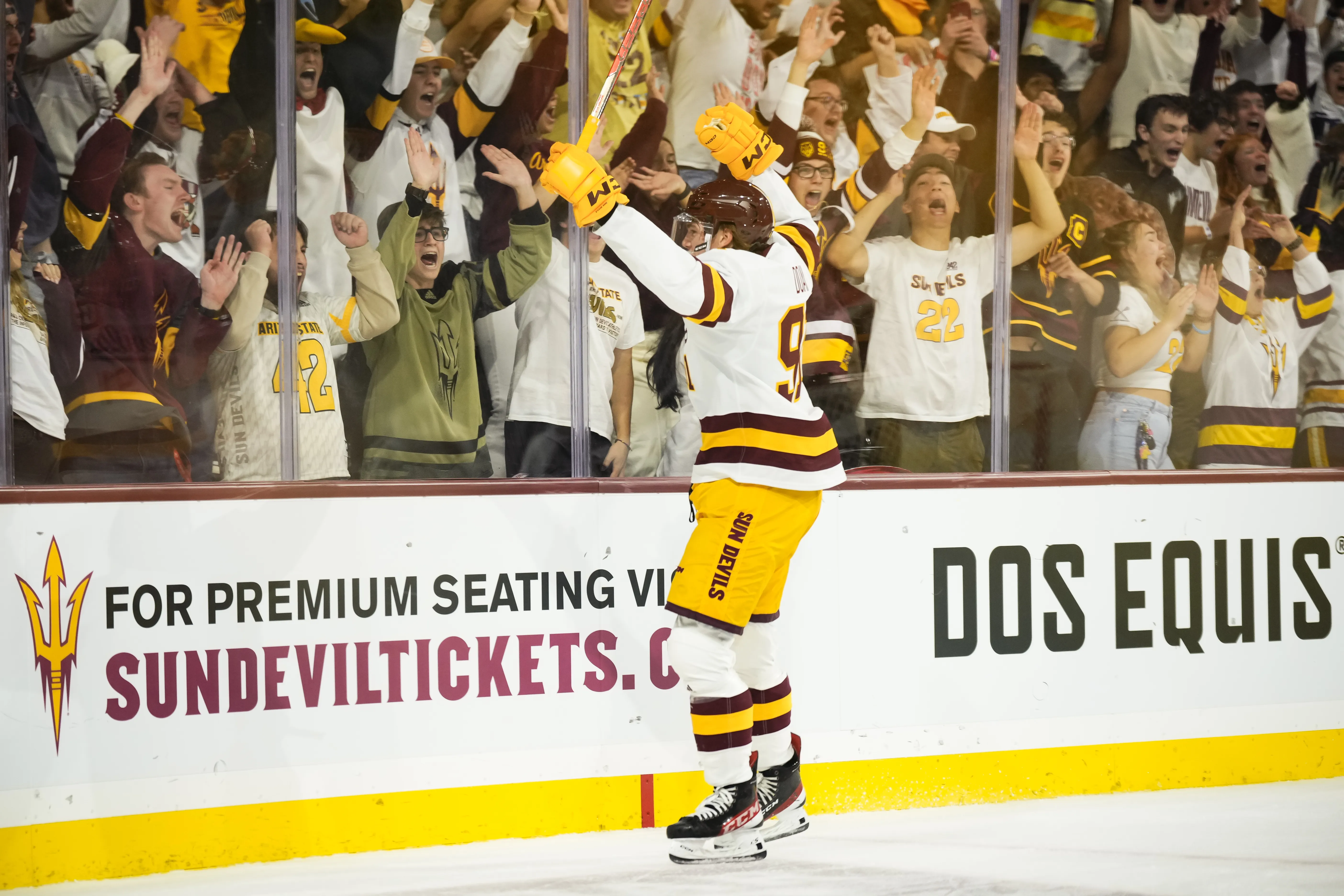 Hockey's First-Ever Win in Mullett