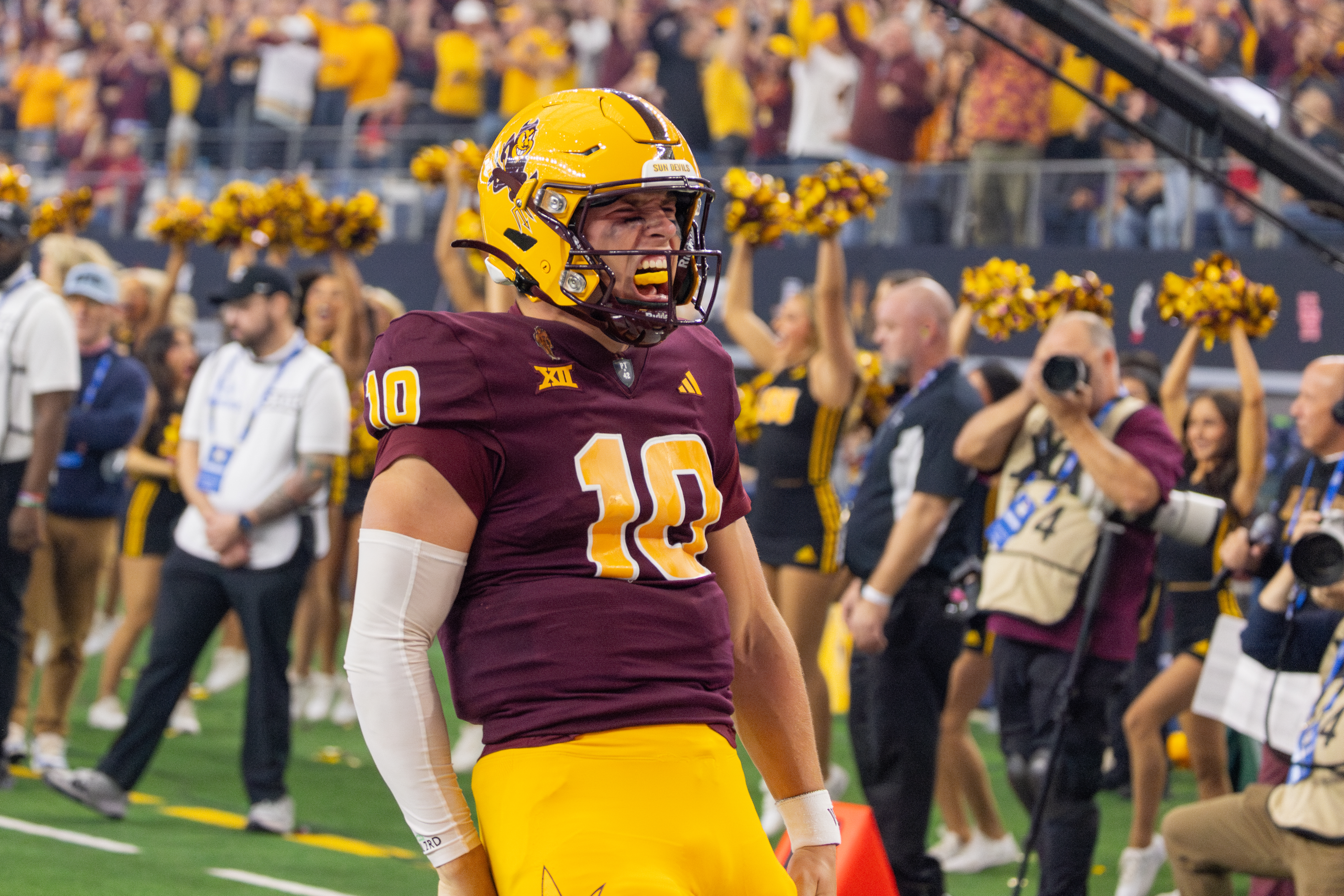 Sam Leavitt vs. Iowa State