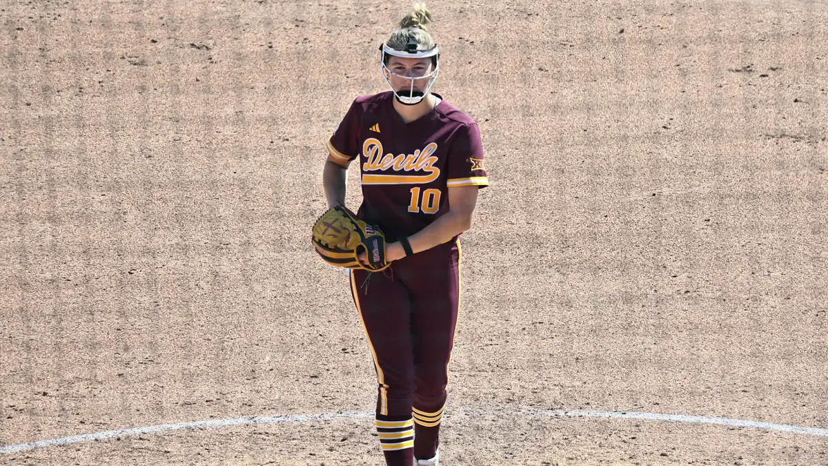 Kenzie Brown in the circle at Iowa State Kenzie Brown in the circle at Iowa State