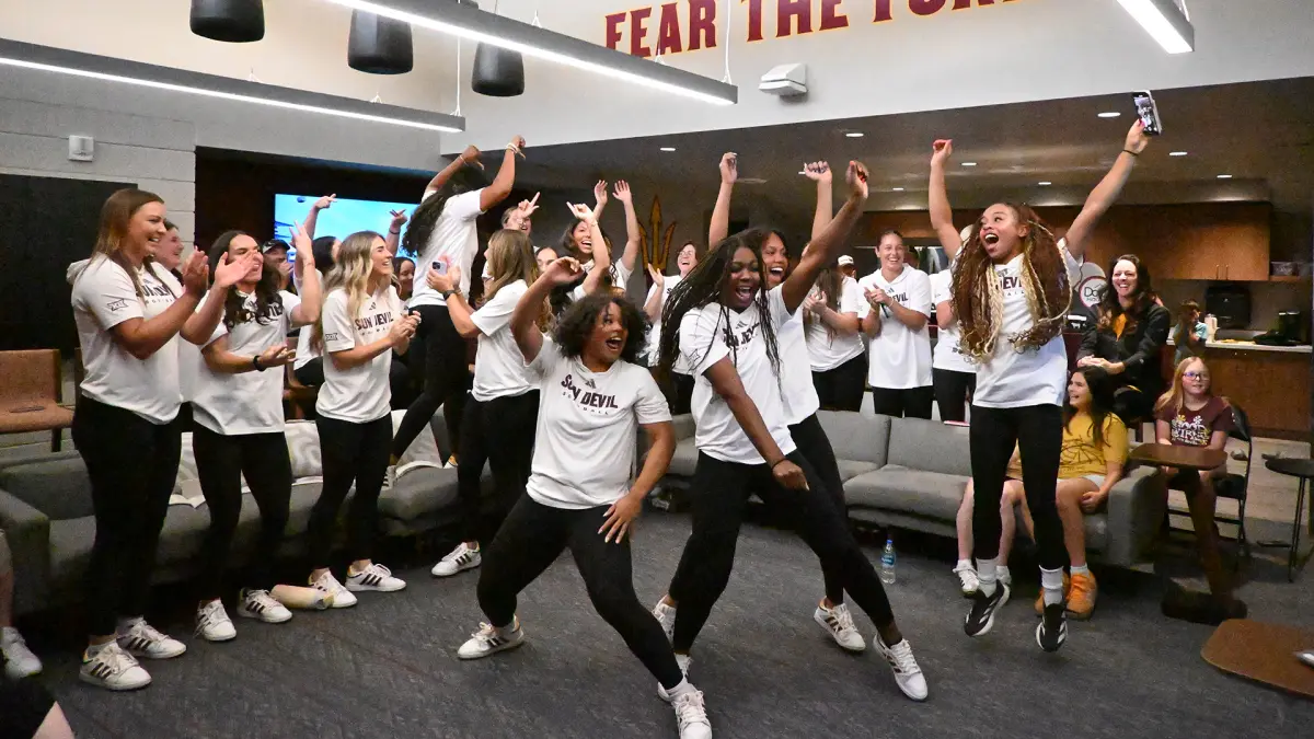 Sun Devil Softball celebrates after receive an invite to the 2025 Los Angeles Regional Sun Devil Softball celebrates after receive an invite to the 2025 Los Angeles Regional