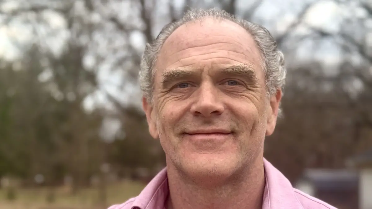 Headshot of Ben Fritz