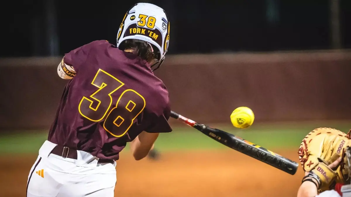 softball player back profile softball player back profile