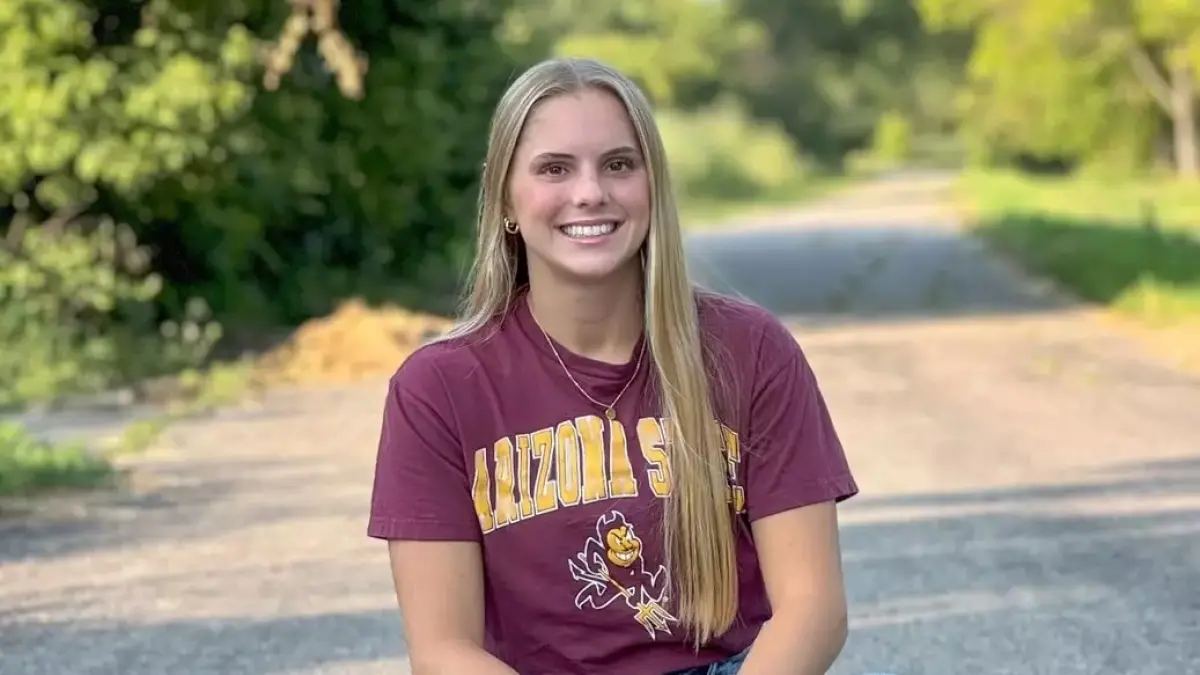 Image from ASU News freshman gymnastic student