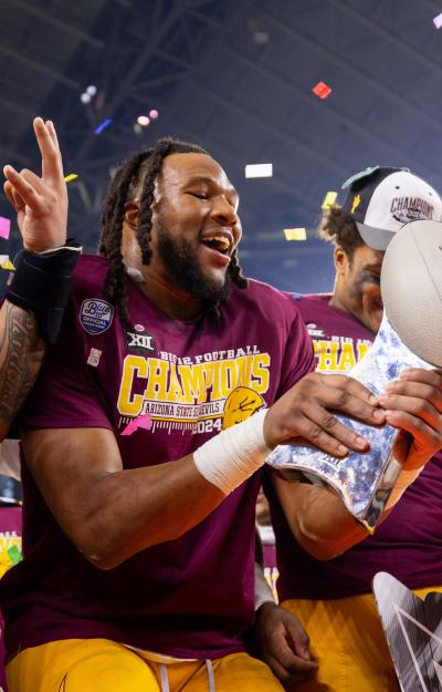 Sun Devil Football celebrating Big 12 win against Iowa