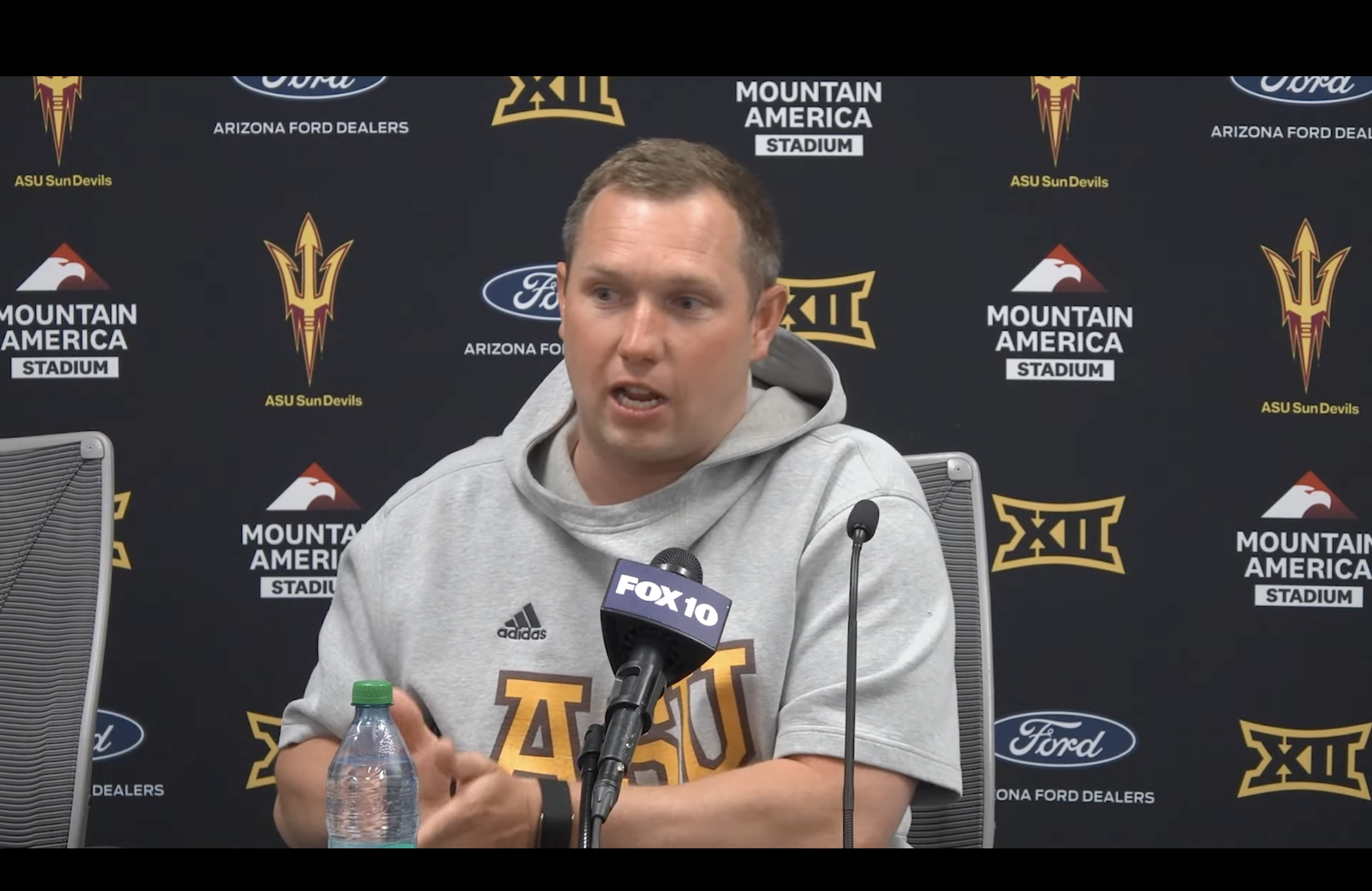 Coach Dillingham press conference ahead of camp